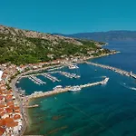 Apartamento Placa With Balcony And Sea View