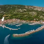Placa With Balcony And Sea View *