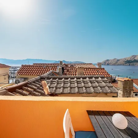 Placa With Balcony And Sea View דירה